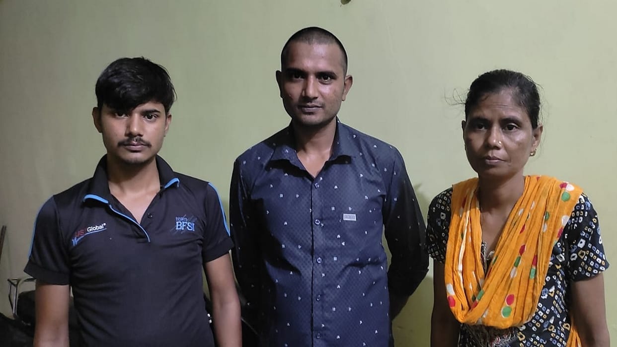 Ajay Julie love story Moradabad s Ajay returned from Bangladesh