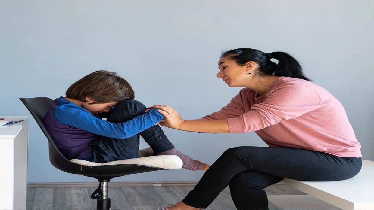 Parenting Tips: Signs of Bullying Causes, Symptoms And Prevention in Hindi