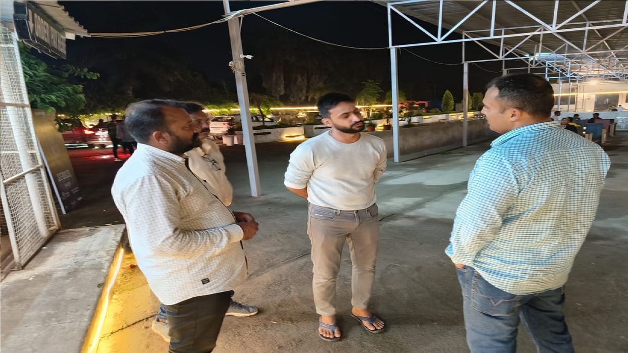 Police raid on restaurant, cafe actions in Raipur Chhattisgarh