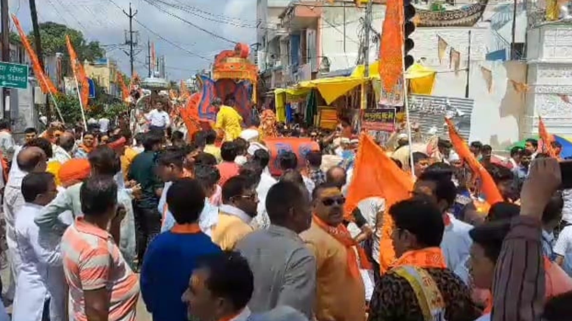 Damoh News: Siddharth Malaiya did Walking tour of Jageshwarnath temple read more in hindi