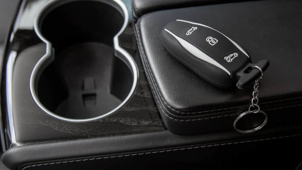 Why are two keys given by the companies with the new vehicle, know details