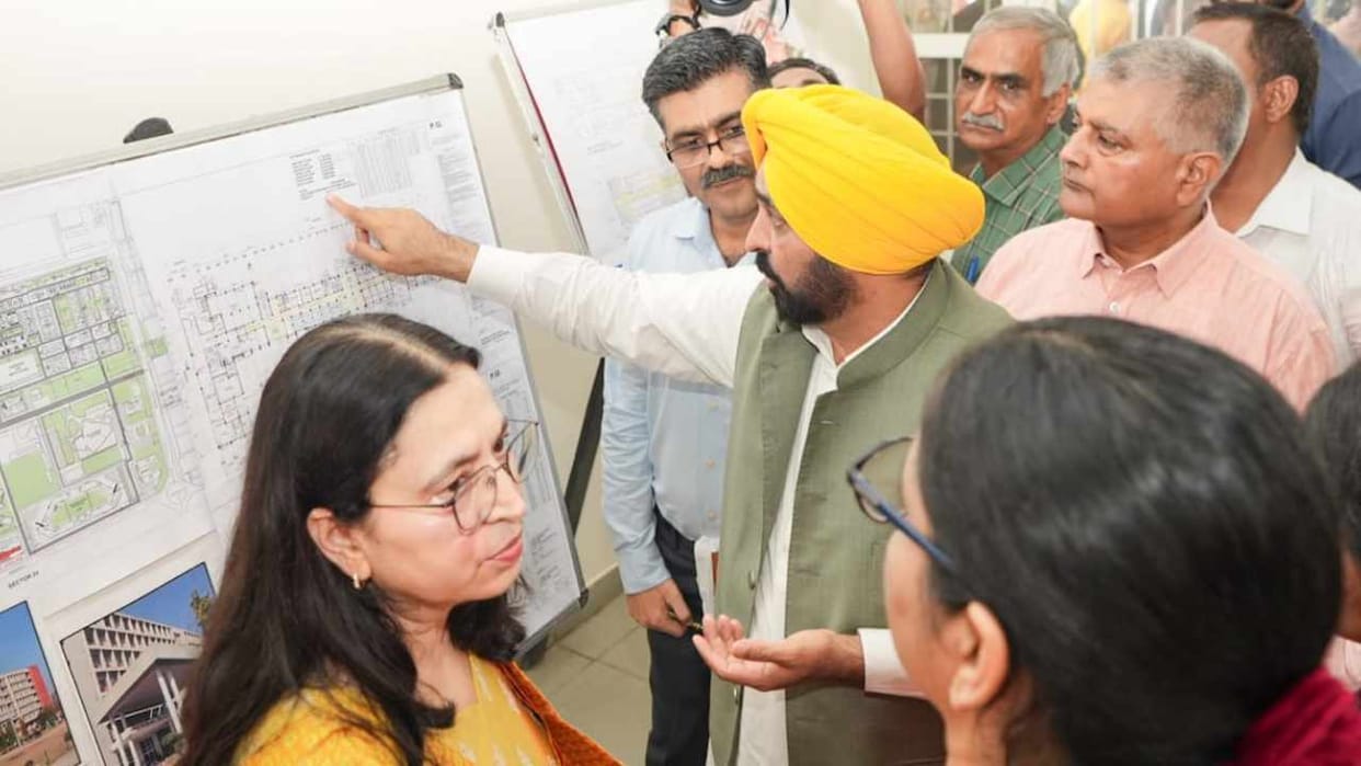 Punjab government will give Rs 49 crore for hostels in PU