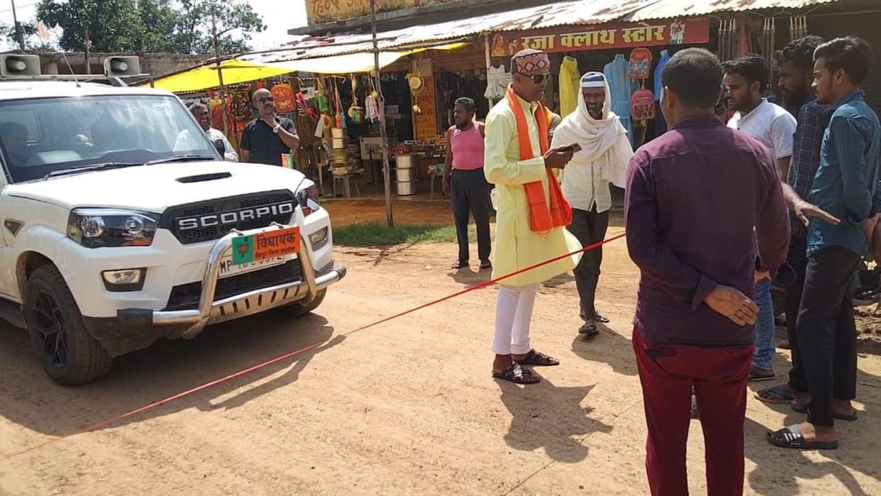 Shahdol News: Villagers scolded MLA Manisha Singh who came to celebrate Vikas Parv