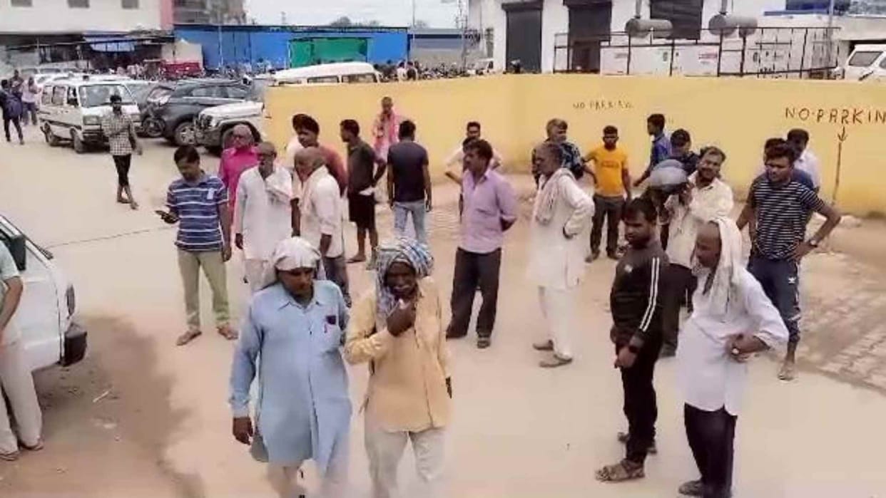 bharatpur accident, bharatpur road accident, two people died, death in accident,