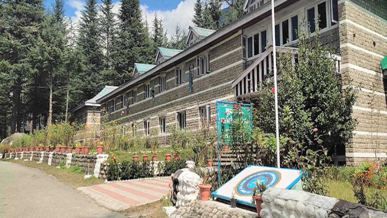 Manali floods: Mountaineering Institute Manali gave life to hundreds of people, carried out rescue operations
