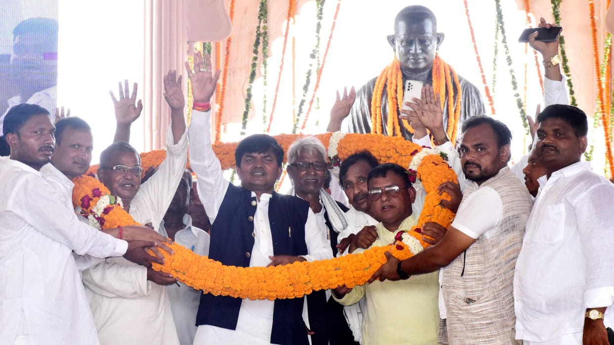 Program of Nishad Mahakumbh organized by Eklavya Tribal Fisherman Trust at Digvijaynath Park