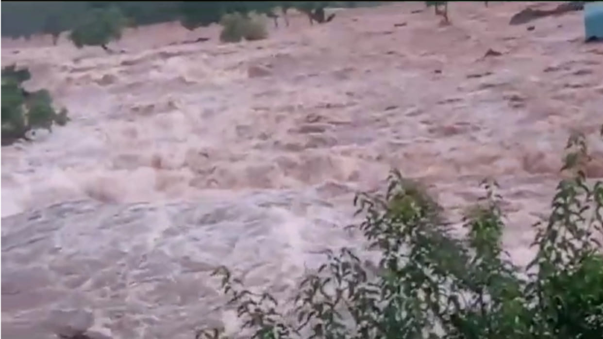 Damoh: Two villages submerged in water due to eruption of Pauri reservoir in Tendukheda