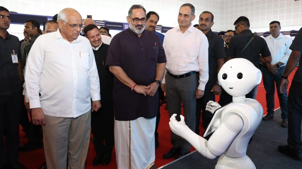 Will separately evaluate proposals of Foxconn and Vedanta for semiconductor units in India: MoS Chandrasekhar