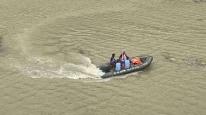 Young man jumped into river with his son in his arms in front of his daughter In Shahjahanpur