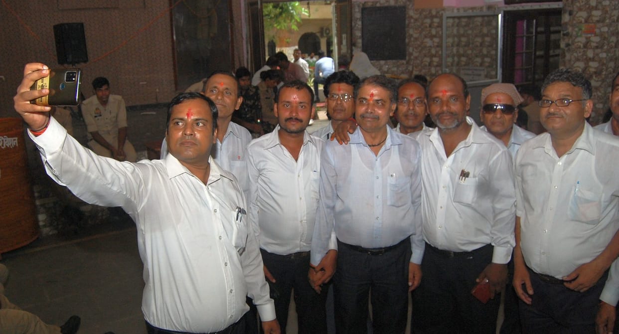 Bar Association Election, Nomination process started with sloganeering and fanfare, 20 candidates filled paper
