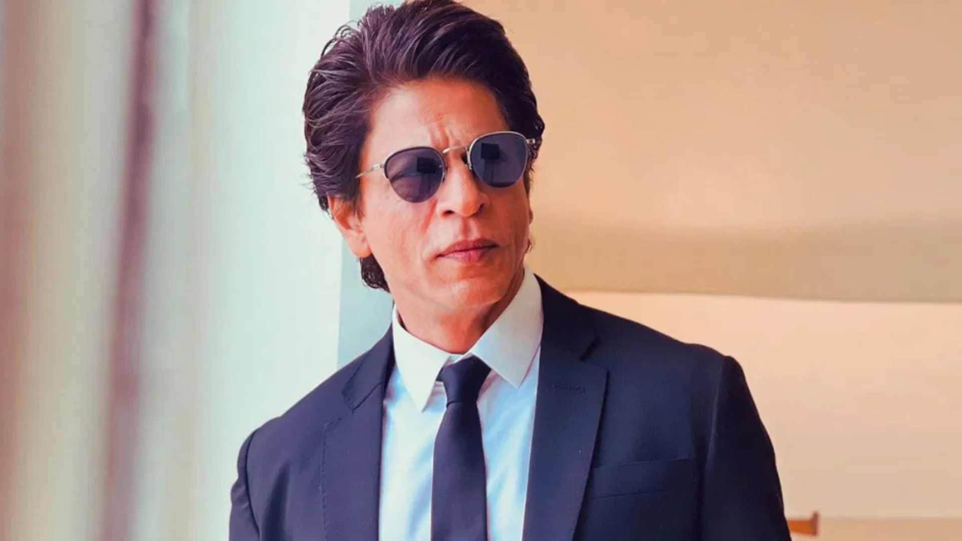 Bollywood Stars Regret Their Actions Kareena Kapoor Shahrukh Khan Twinkle Khanna Shahid Kapoor