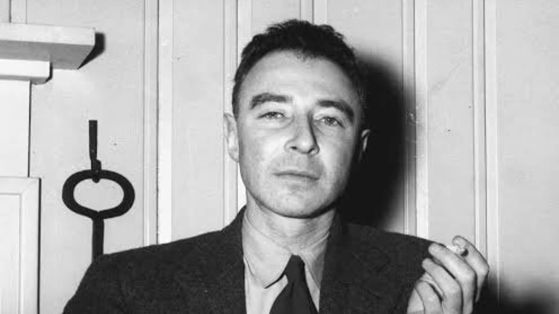 from harvard to cambridge oppenheimer achieved his doctorate degree at the age of 23
