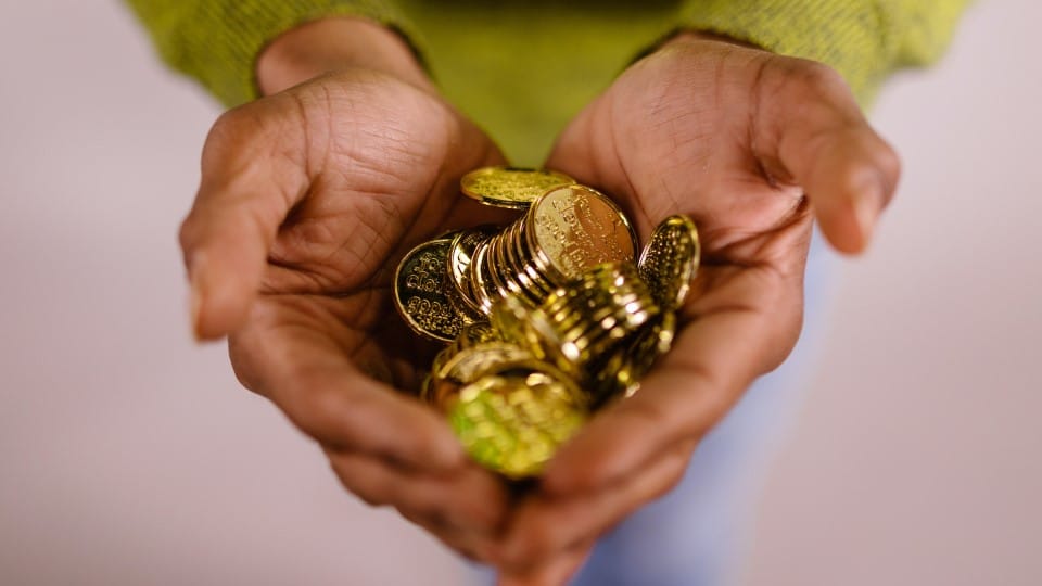 Policemen stole 240 British era gold coins