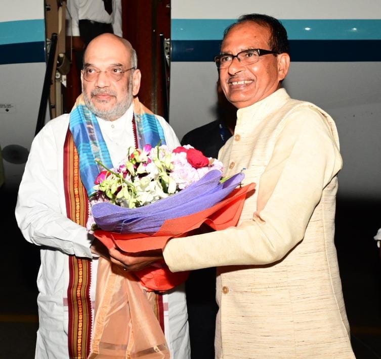 MP News: Union Home Minister Amit Shah reached Bhopal, brainstormed on election strategy for three hours