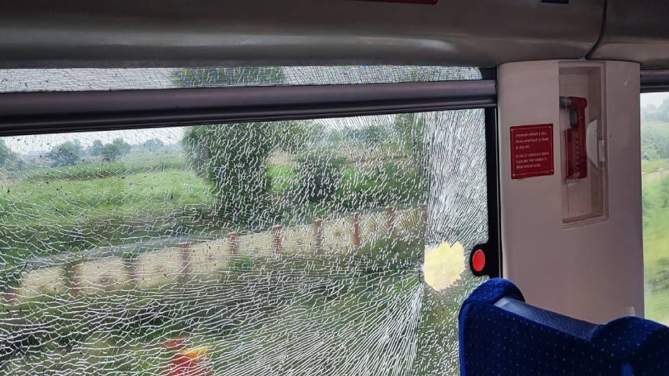 Stone pelting breaks windows on Vande Bharat Express in Agra