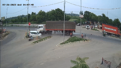 man dies after truck crushed three vehicles including car in bareilly