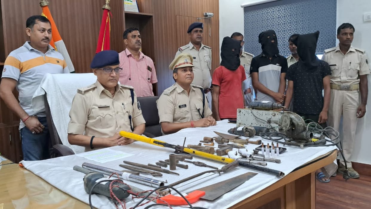 Bihar Crime Illegal mini gun factory exposed in Sitamarhi two people arrested