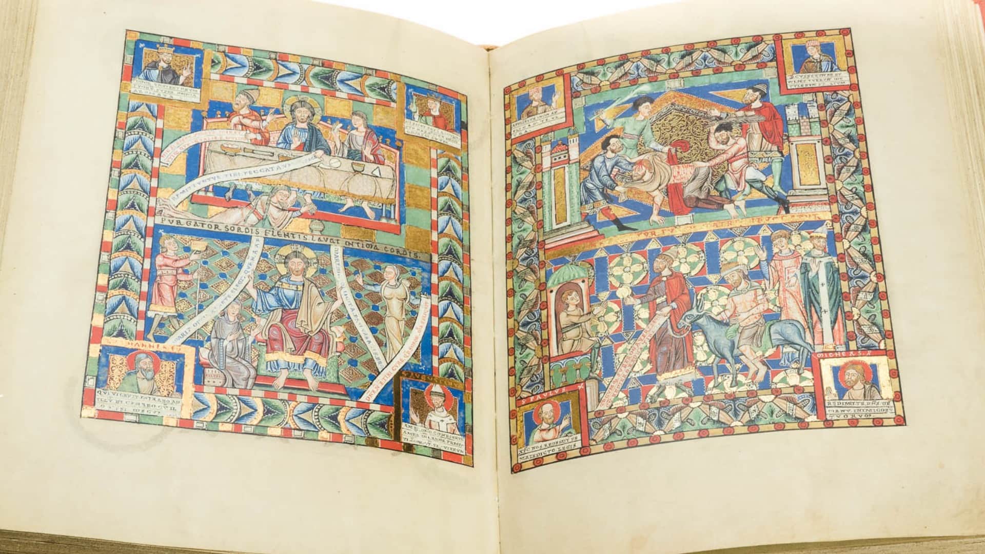 Books: These are the most expensive books in the world; The price is in crores