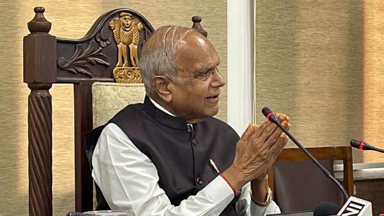 Governor Banwarilal Purohit reacted to confrontation with state govt