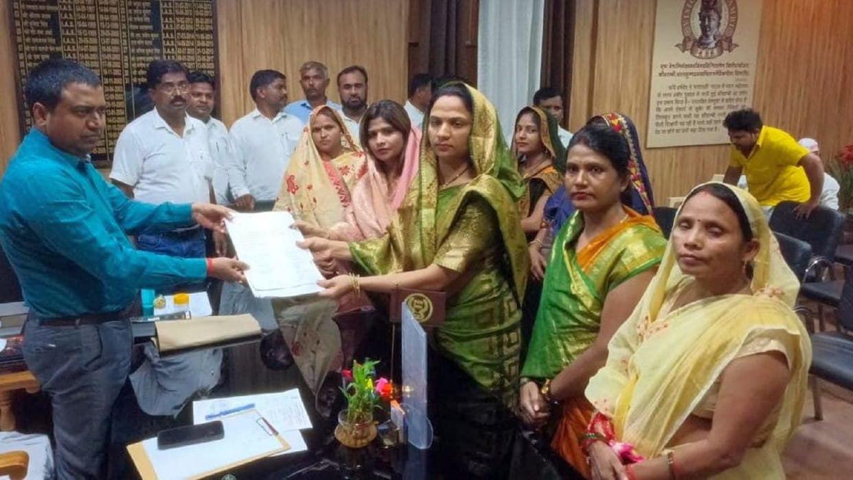 Angry district panchayat member went underground after expressing disbelief, chairman objected to the affidavi