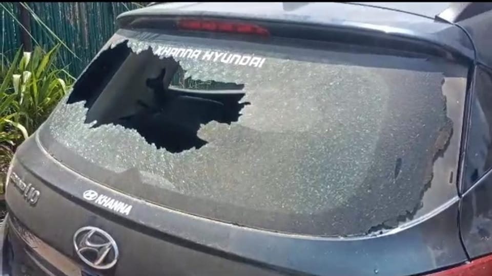 Firing at Yamunanagar Zilla Parishad Vice President farm house, broken glasses of car parked outside