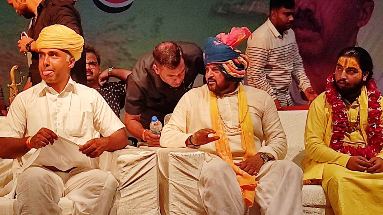 Slogans raised against wrestling wrestlers in front of MP Braj Bhushan Singh in Indore