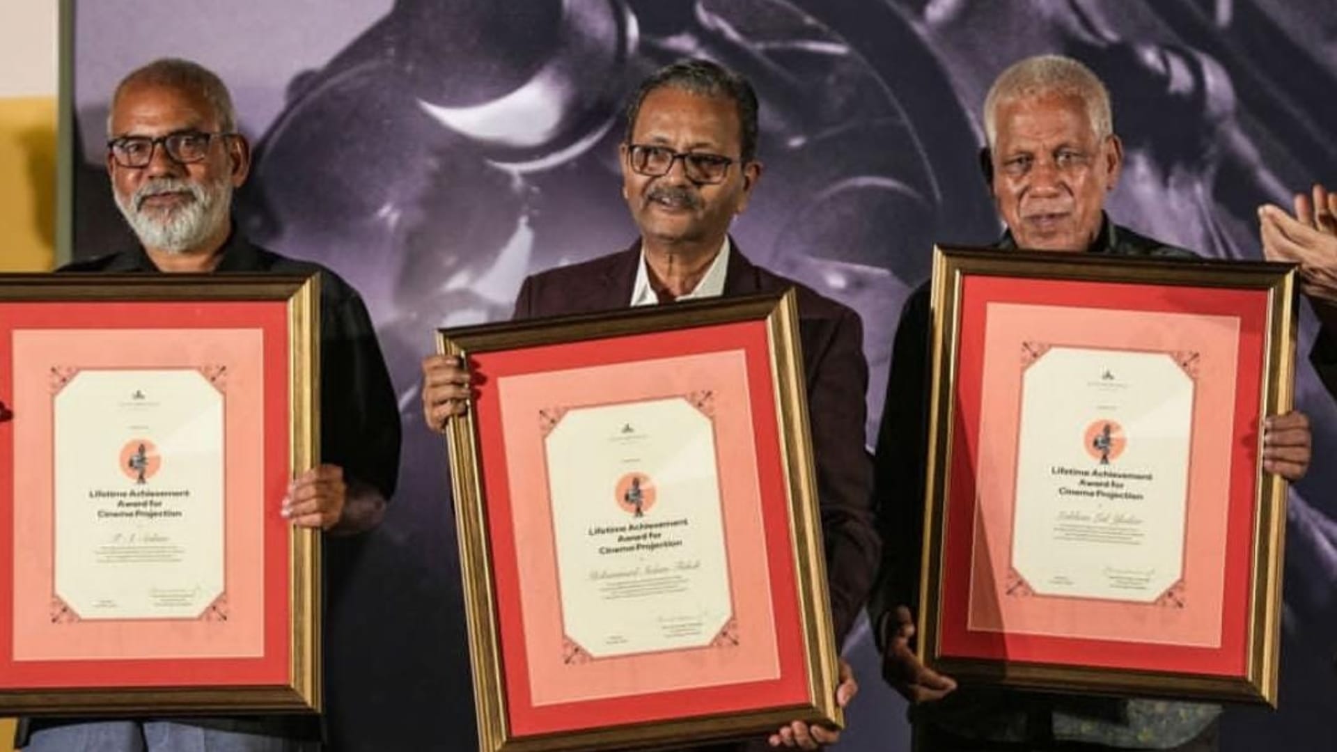 Bimal Roy son Joy reviews kamal amrohi classic movie mahal screened in Mumbai by film heritage foundation