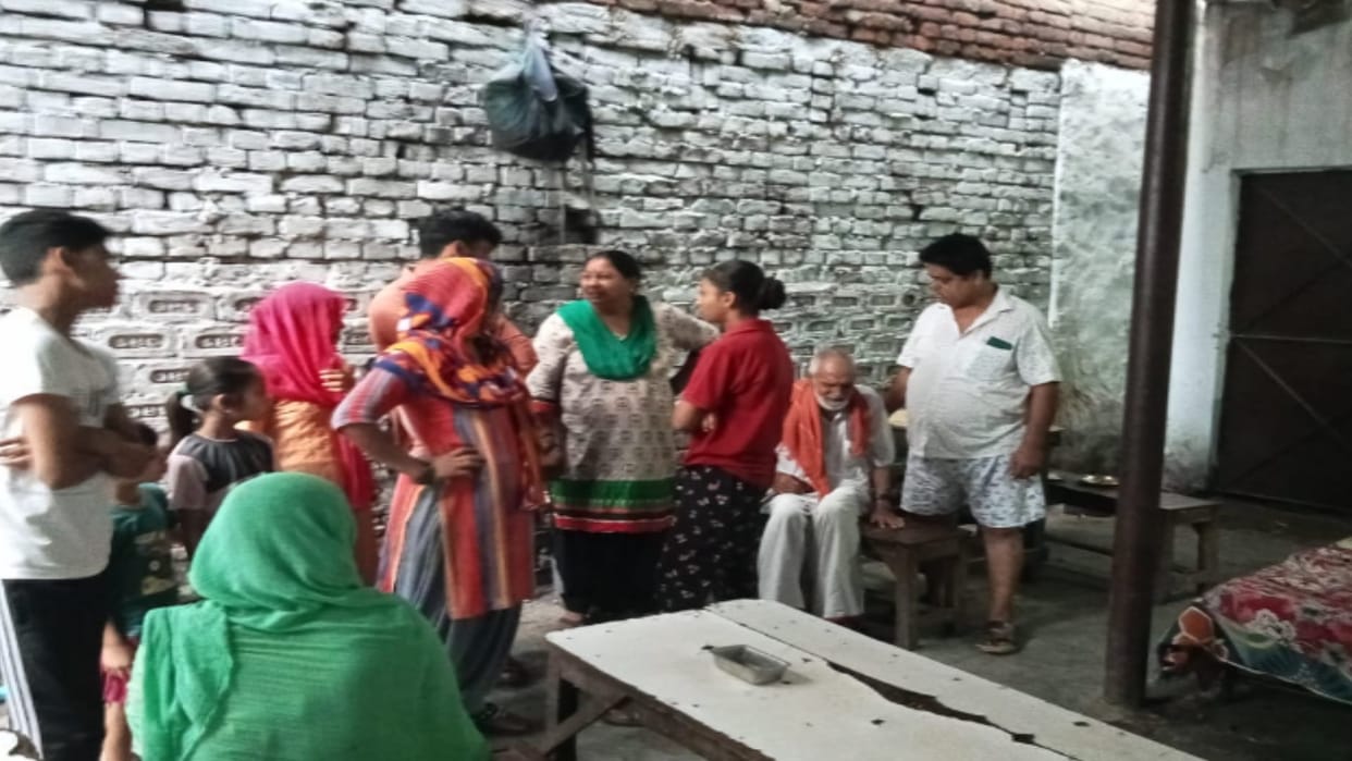 Meerut Murder News: Liquor contract operator killed by stabbed in Kankar Khera