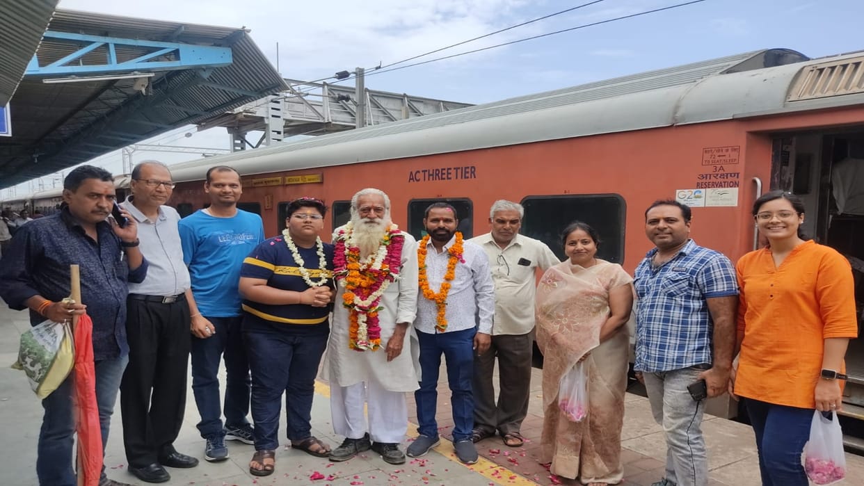 Baba Amarnath: unique devotee 35th Amarnath Yatra at the age of 83 people say Panch Kailashi