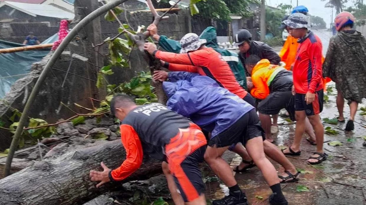 China Braces For Typhoon Doksuri, Schools And Businesses Shut