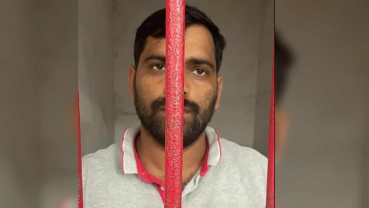 Courtesy of Gorakhpur police mining worker became victim of accused