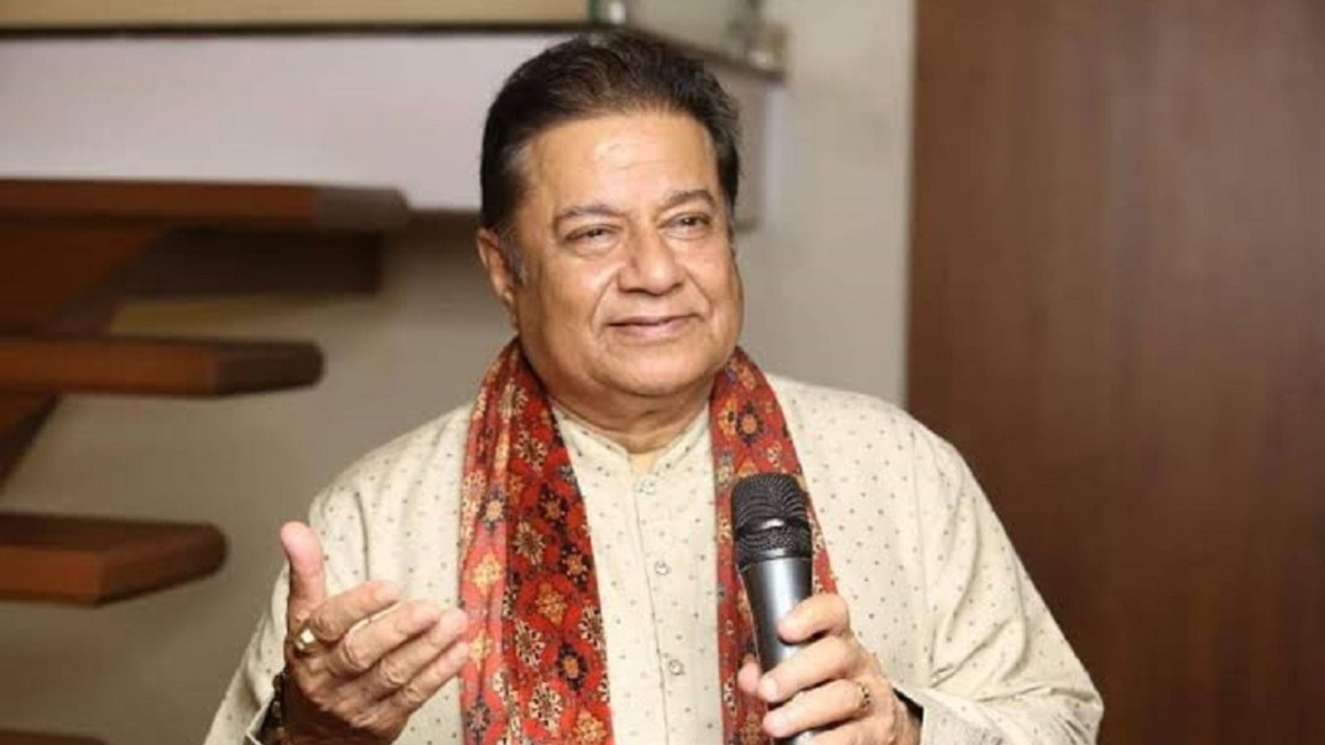 Anup Jalota birthday special know about singer hit Bhajans and personal life here in detail