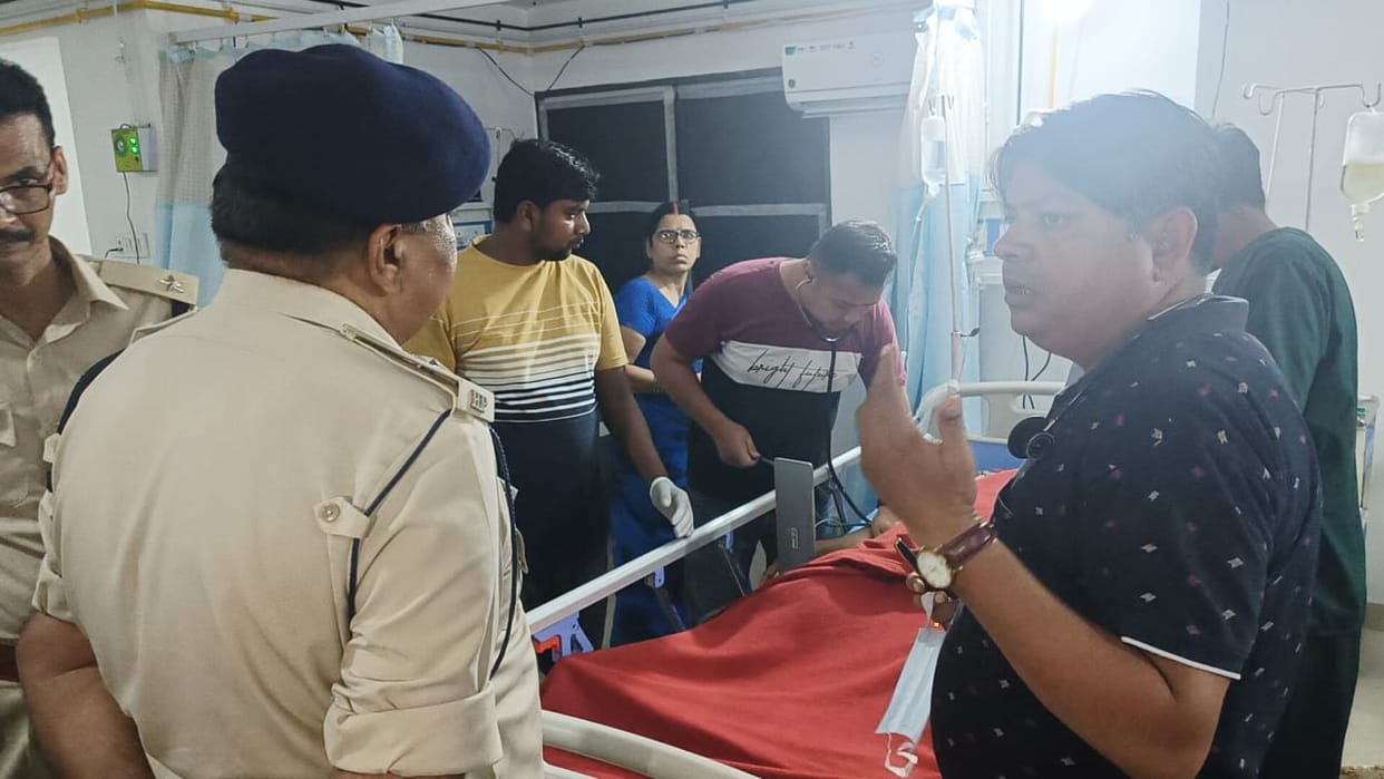 Bihar news : Criminals shot a grocery businessman in Muzaffarpur.