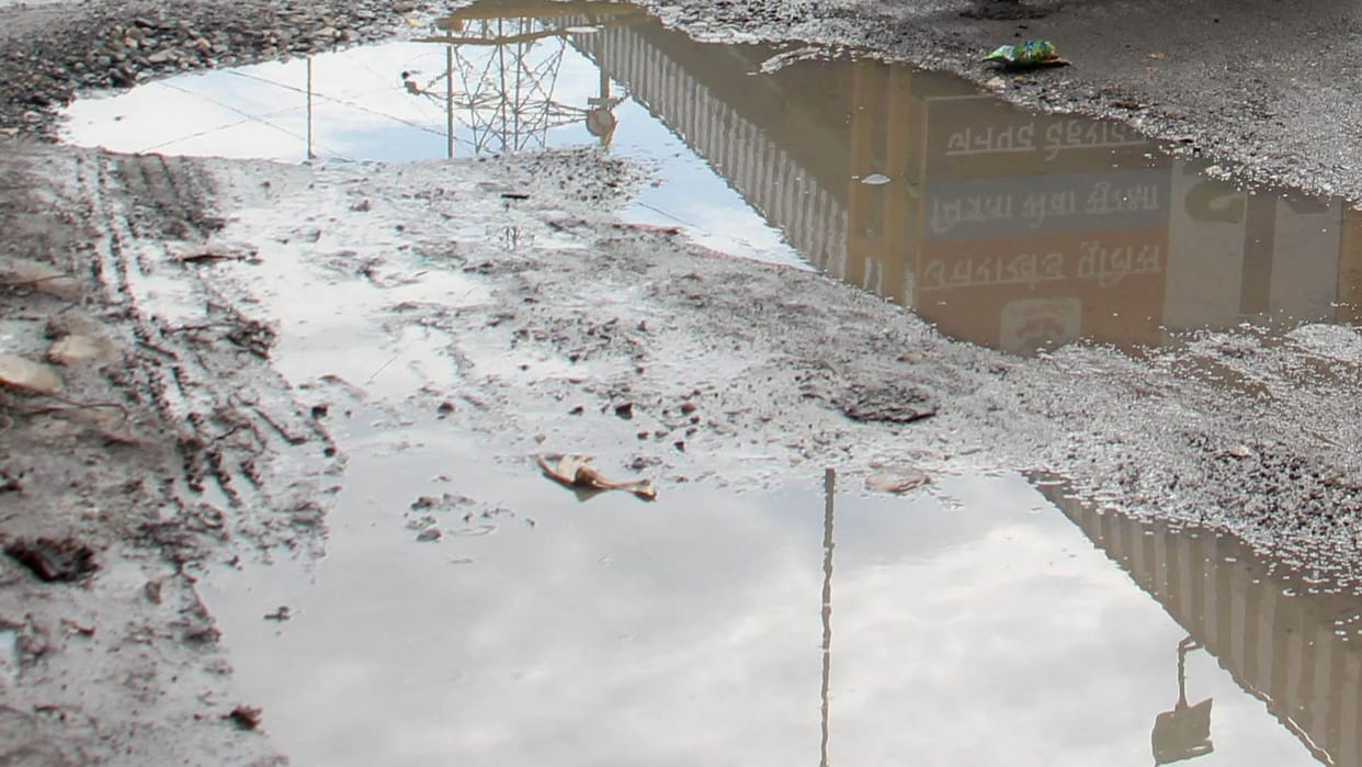 Death every year in the drain passing through Shanti Vihar Dehradun Uttarakhand news