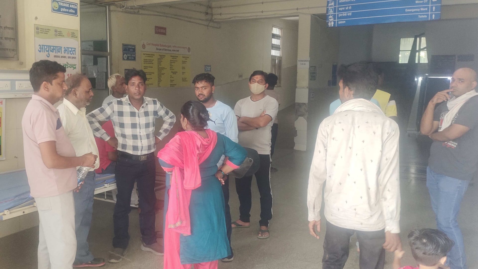 Meerut Accident News: Three members of family were cremated together in atmosphere sad in Kankar Khera