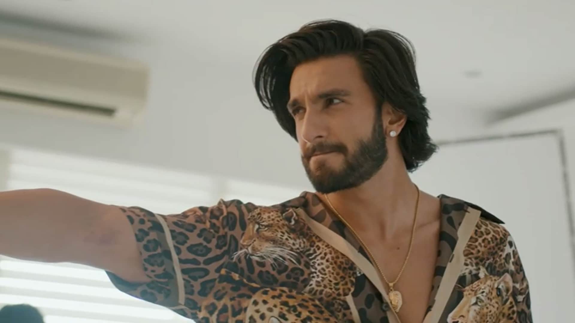 Rocky Aur Rani Kii Prem Kahaani First Day India Box Office Collection Ranveer Singh Alia Bhatt