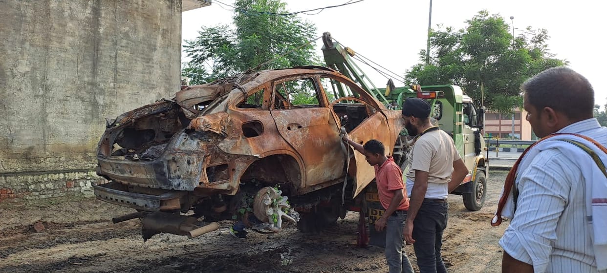 Roorkee News: Cricketer Rishabh Pant damaged  car sent from Police Station to Delhi