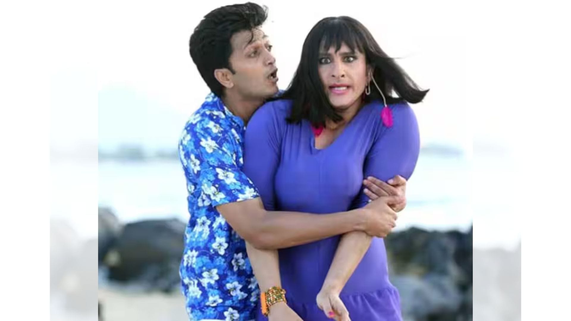 Bollywood Actors Who Played Female Characters Ayushmann Khurrana Kamal Haasan Govinda Riteish Deshmukh