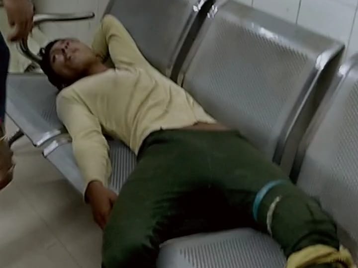 Bihar News: Cobra bit the son in Samastipur, the father caught the snake and reached the hospital, doctors