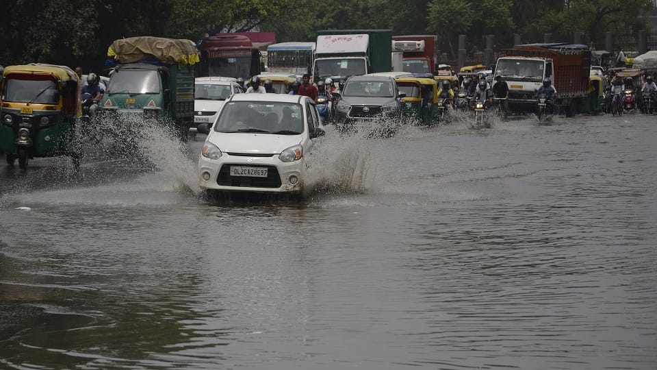 Delhi Rain Update Today: Flood Like Situation in Delhi Due To Heavy Rainfall