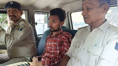 Bihar News: Crazy lover fired at his girlfriend's house to persuade her.