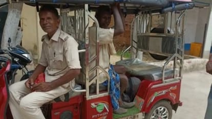 Bihar: पहली से था अवैध संबंध का शक; दूसरी पत्नी से बात करते देखा तो पति ने युवक को कुल्हाड़ी से काट डाला Husband killed young man from neighborhood with ax for having illegal relationship with his wife in Jamui