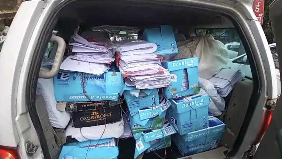 Tender and bill payment documents of Corona period sought in RTI, SUV filled with 40 thousand pages
