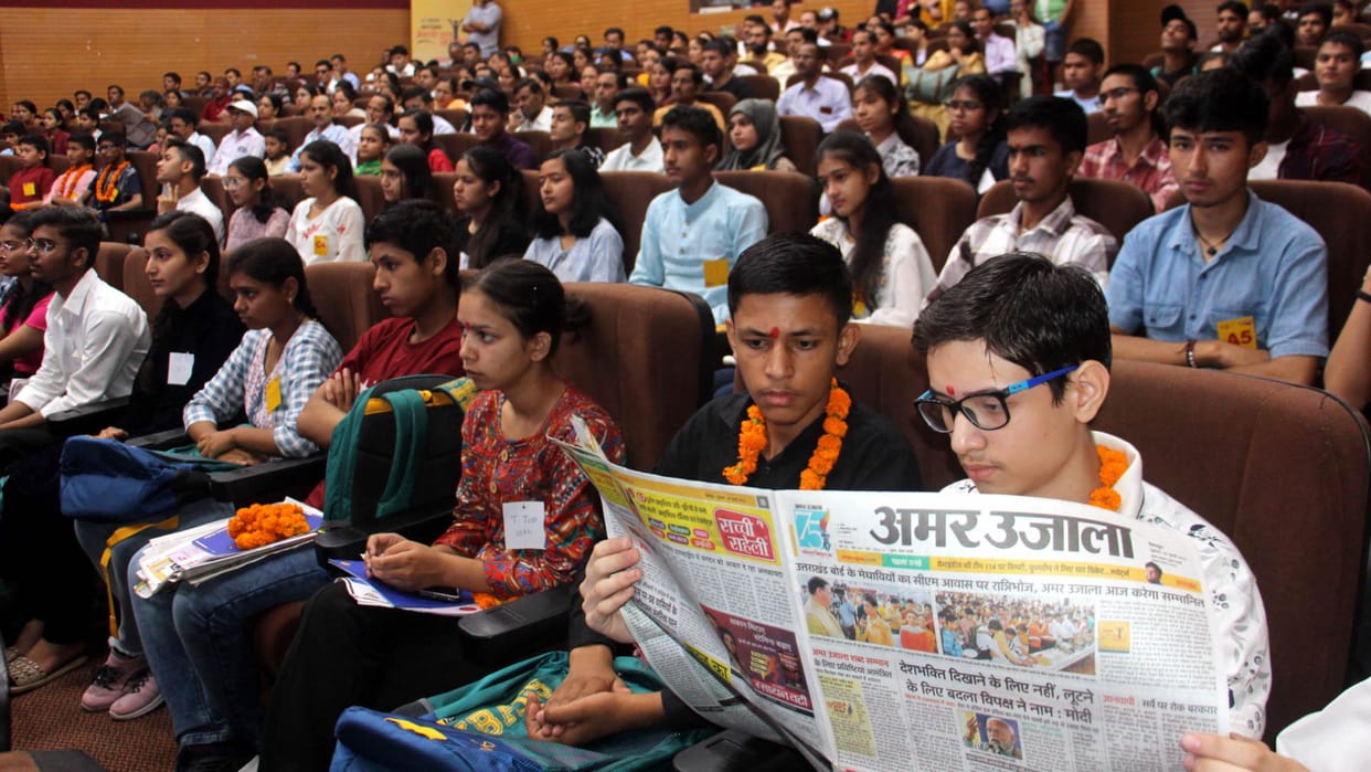 Mann Ki Baat Medhavi Student said to CM Dhami make such arrangements that don't leave mountains to study