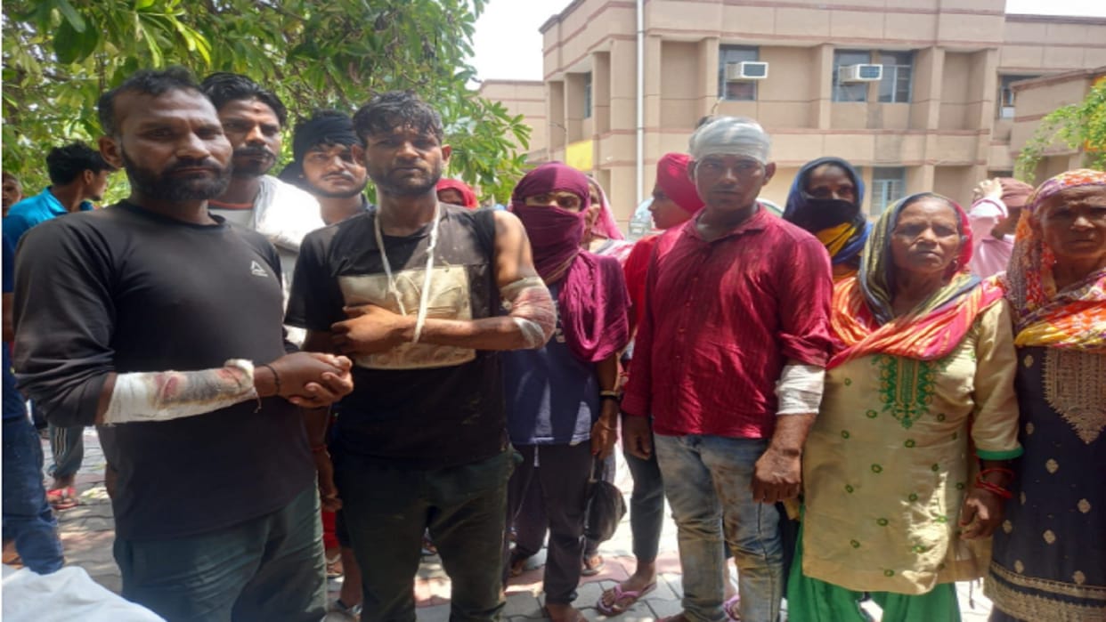 Attacked with sharp weapon for stopping drinking alcohol in temple, five injured including pregnant woman