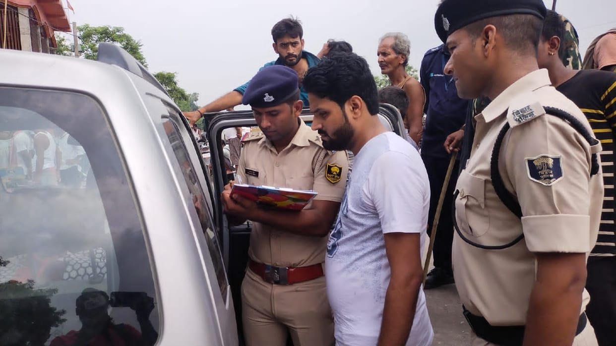 Bihar news: Bihar police Constable was beaten to death by neighbors in Bihar, had come home with leave