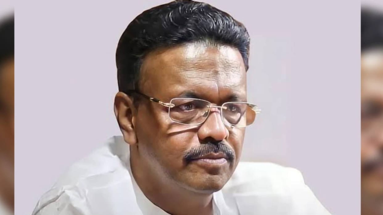 'Don't believe in using bulldozers against people': Kolkata mayor on judge's comment