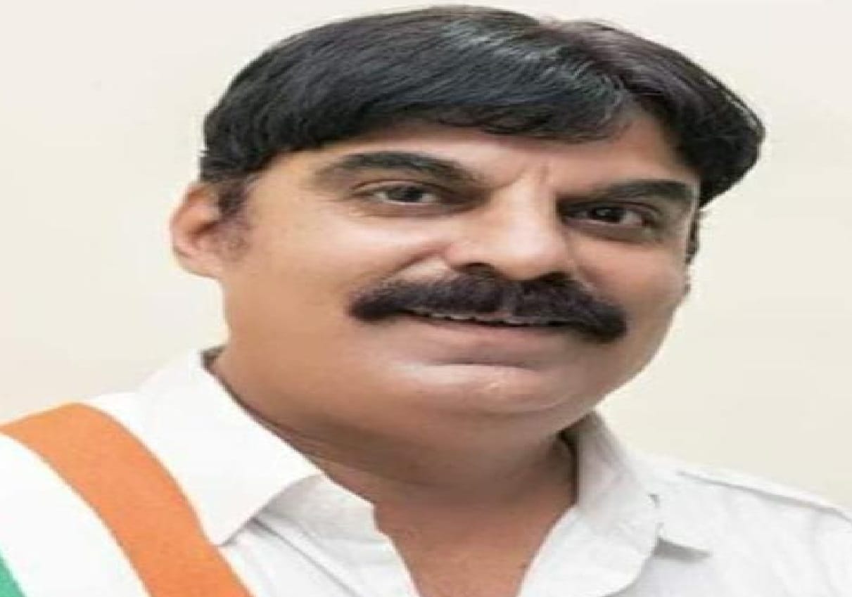 Jagdalpur District Congress Committee President Rajeev Sharma resigns from his post