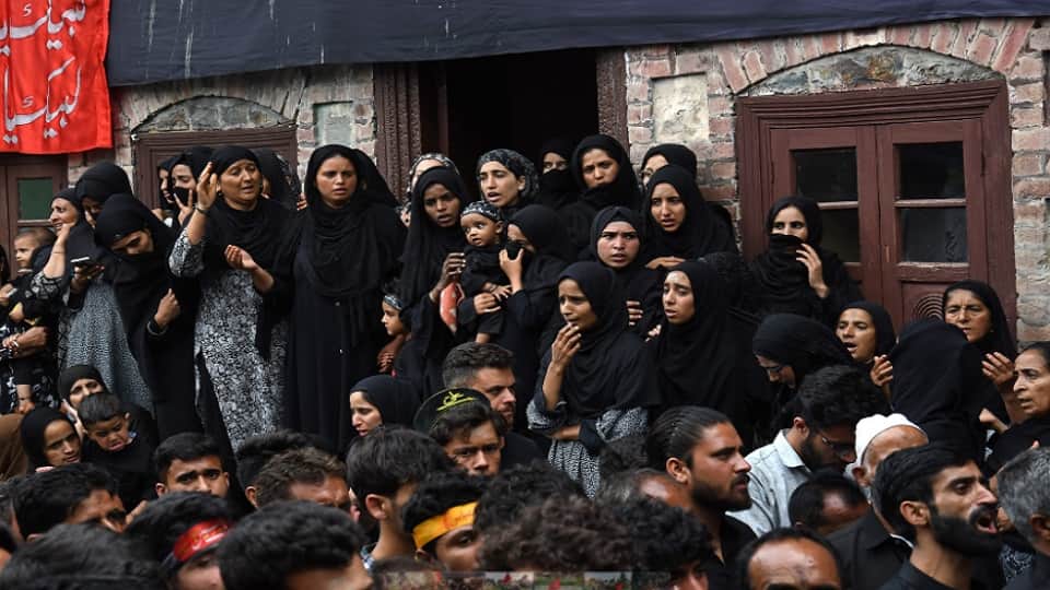 Jammu and Kashmir: Muharram procession in Srinagar after three decades, boat rally in Dal