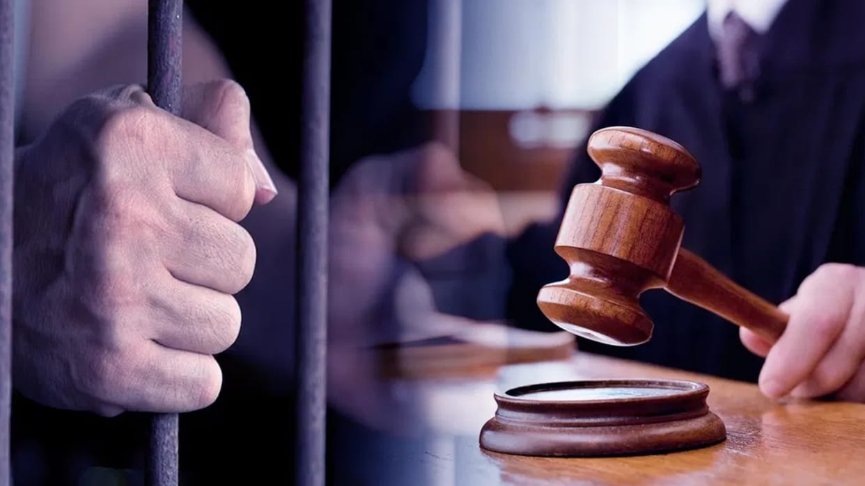 Satna News Two people including BJP leader Ratnakar Chaturvedi sentenced to one year